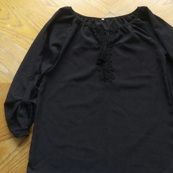 Unknown Tops - Black Blouse